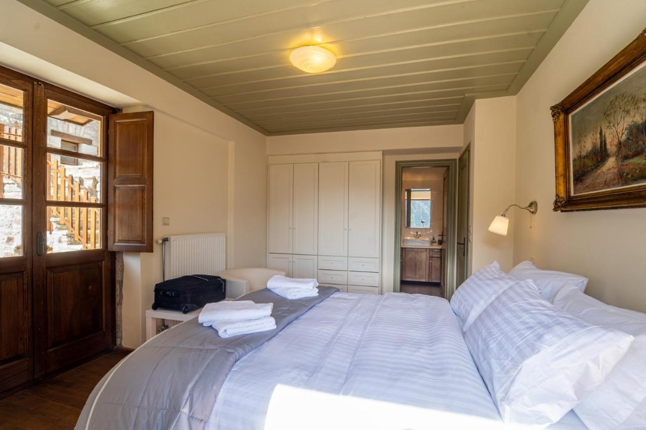 Maisonette Korfes-Κορφές-Μ Δύο Αυτόνομοι Όρoφοι Της Βίλας Κορφές Για Οικογένειες Και Μικρές Παρέες 카페니시온 외부 사진