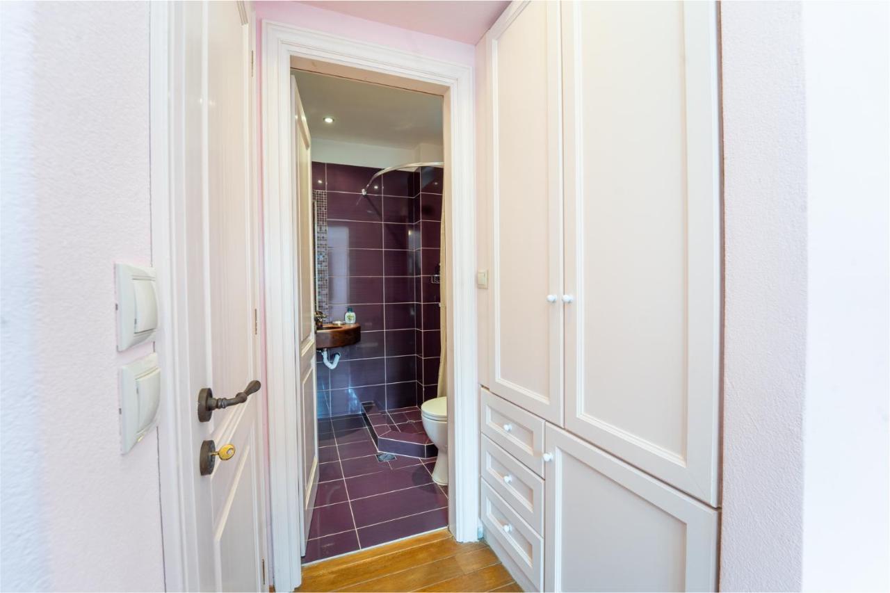 Maisonette Korfes-Κορφές-Μ Δύο Αυτόνομοι Όρoφοι Της Βίλας Κορφές Για Οικογένειες Και Μικρές Παρέες 카페니시온 외부 사진